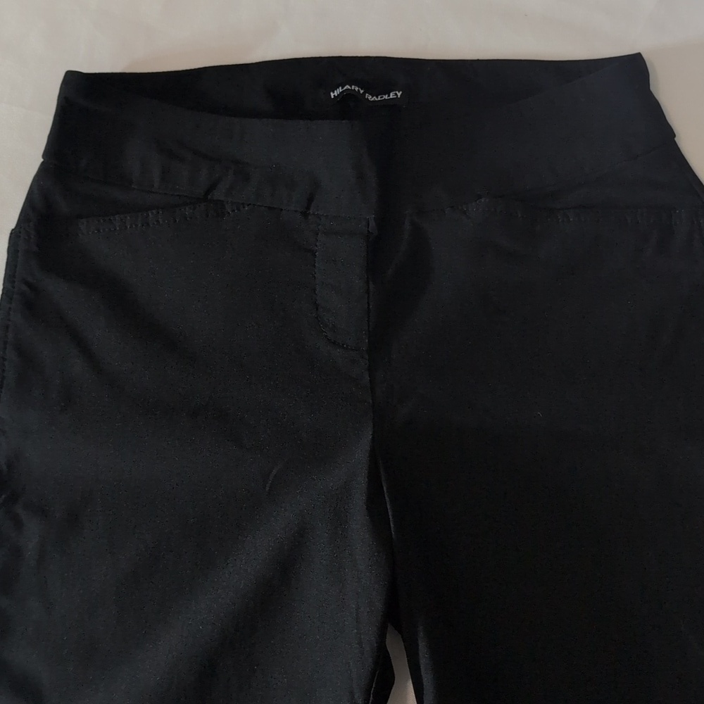 Hilary Radley black shorts Women's Large Small  stretch pull on